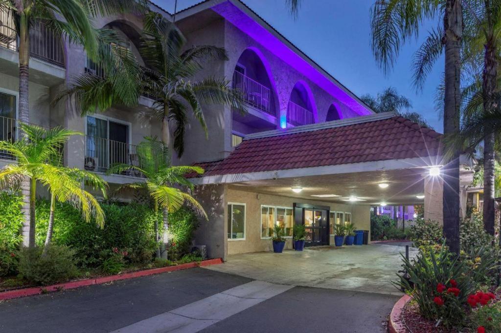 Comfort Inn Escondido San Diego North County Dış mekan fotoğraf